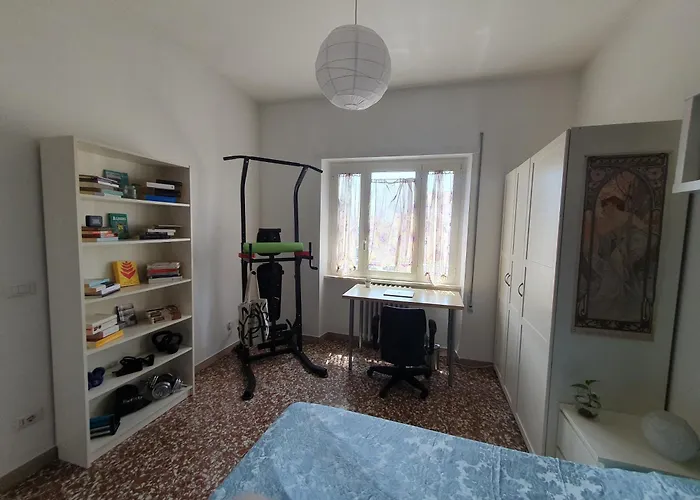 Tiburtina's Comfy And Cosy Nest